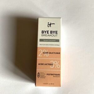 It cosmetics, bye-bye, breakout, salicylic acid treatment serum